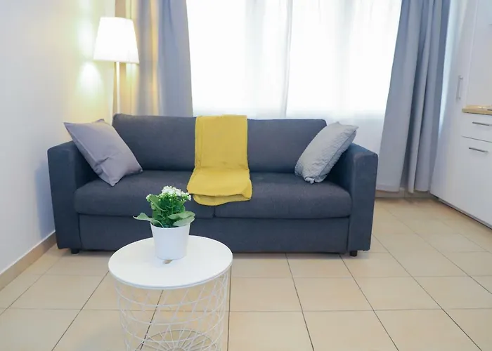 Nice Central Studio *